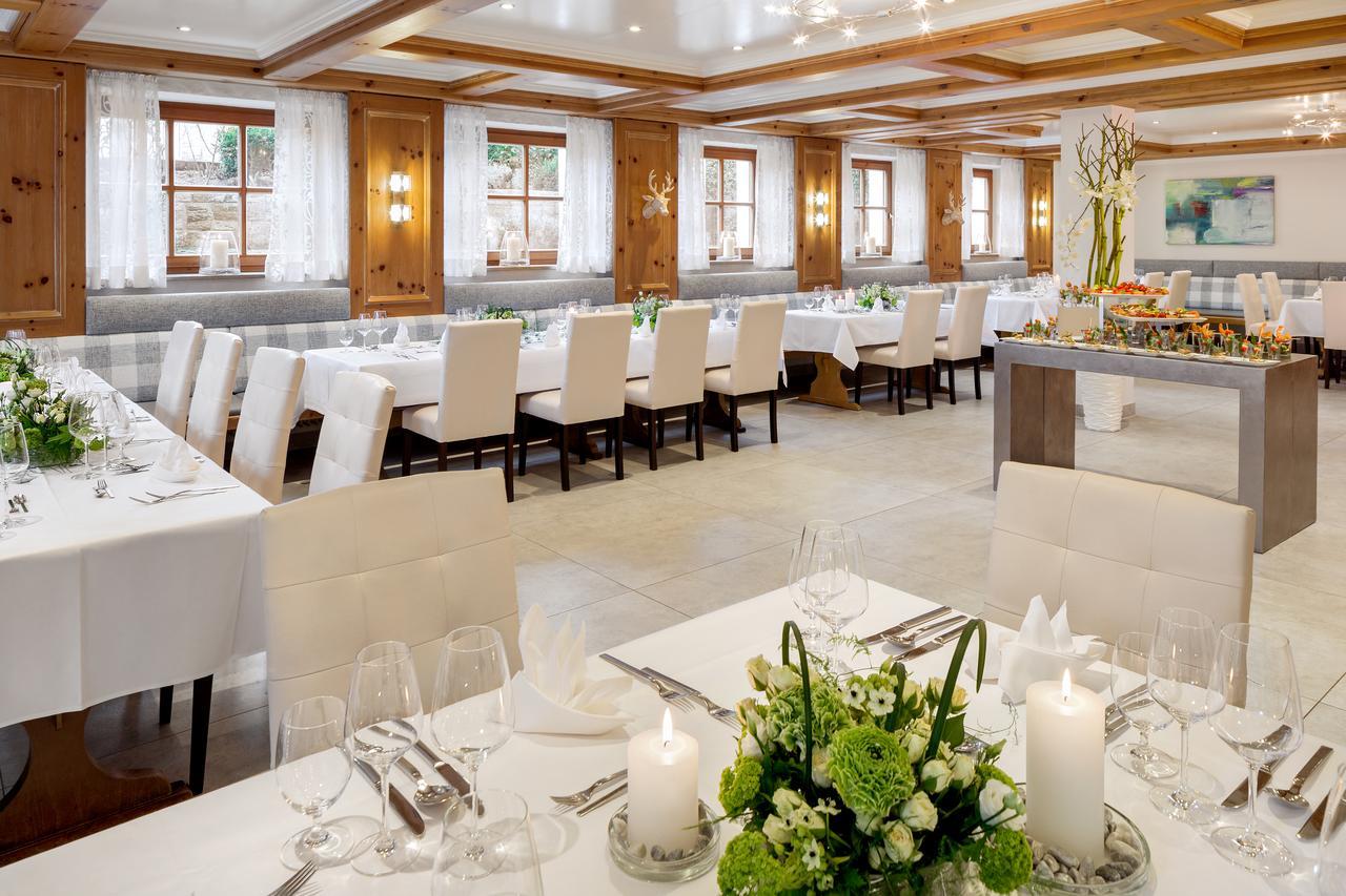 Hotel-Restaurant Distlerhof Leinburg Exteriör bild